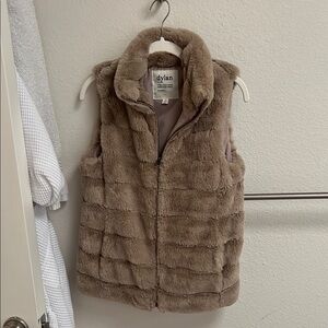 Dylan Faux Fur Vest in Taupe